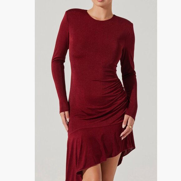 NWT ASTR the Label Metallic Long Sleeve Asymmetric Hem Minidress Large, WINE - Picture 4 of 7